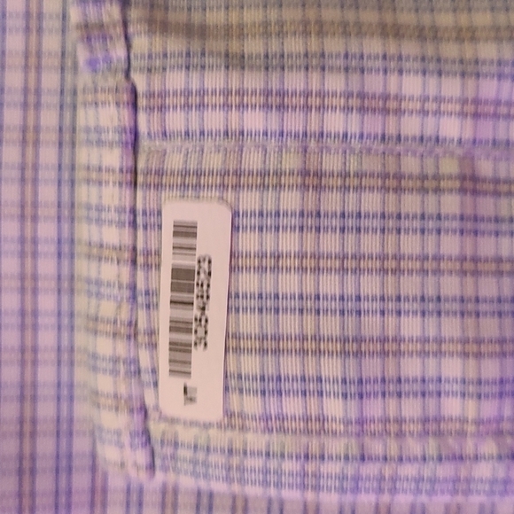 3/$20 Roundtree & Yorke Plaid Button-Up Shirt - Picture 7 of 7